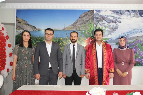Vali Yardımcısı/Belediye Başkan Yardımcısı Vekili Sayın Mustafa Berat Kasımoğlu, Gurbet Özer ve Feyyaz Tekbaş Çiftinin nikahını kıydı