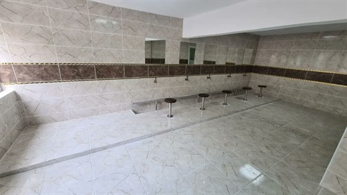 Hacı Salih Şen Camii Taziye Evi ve Hacı Cemil Onay Camiin WC ve lavaboları yenilendi